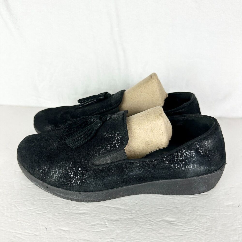 FitFlop Superskate Tassel Loafers Size size 8 Black Slip On Comfort Suede